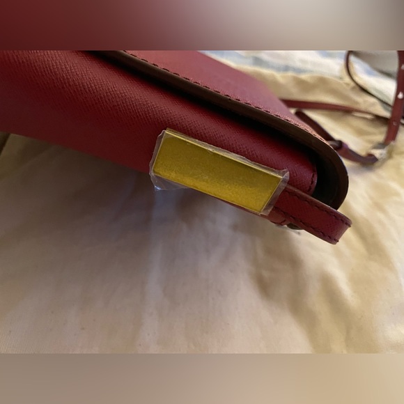 J. Crew red Claremont crossbody purse. Brand new. NWT - Picture 4 of 10